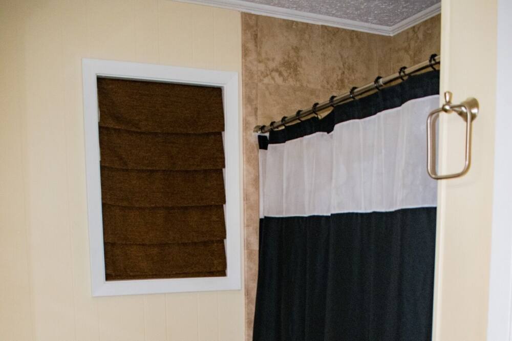 Photo of Bedroom in Breaux Bridge