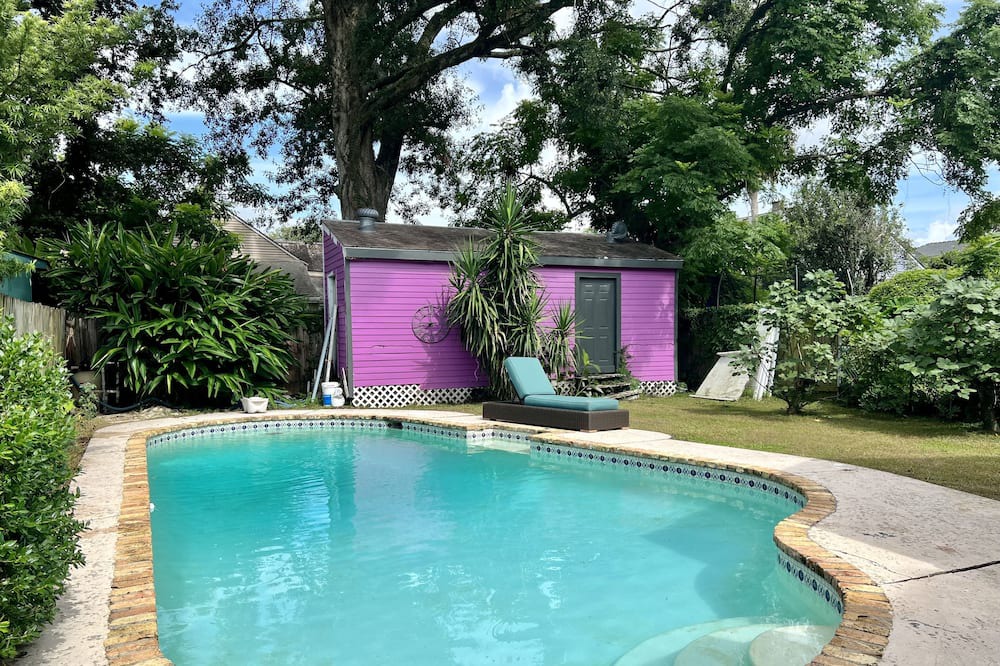 Photo of Outdoor in Algiers Point