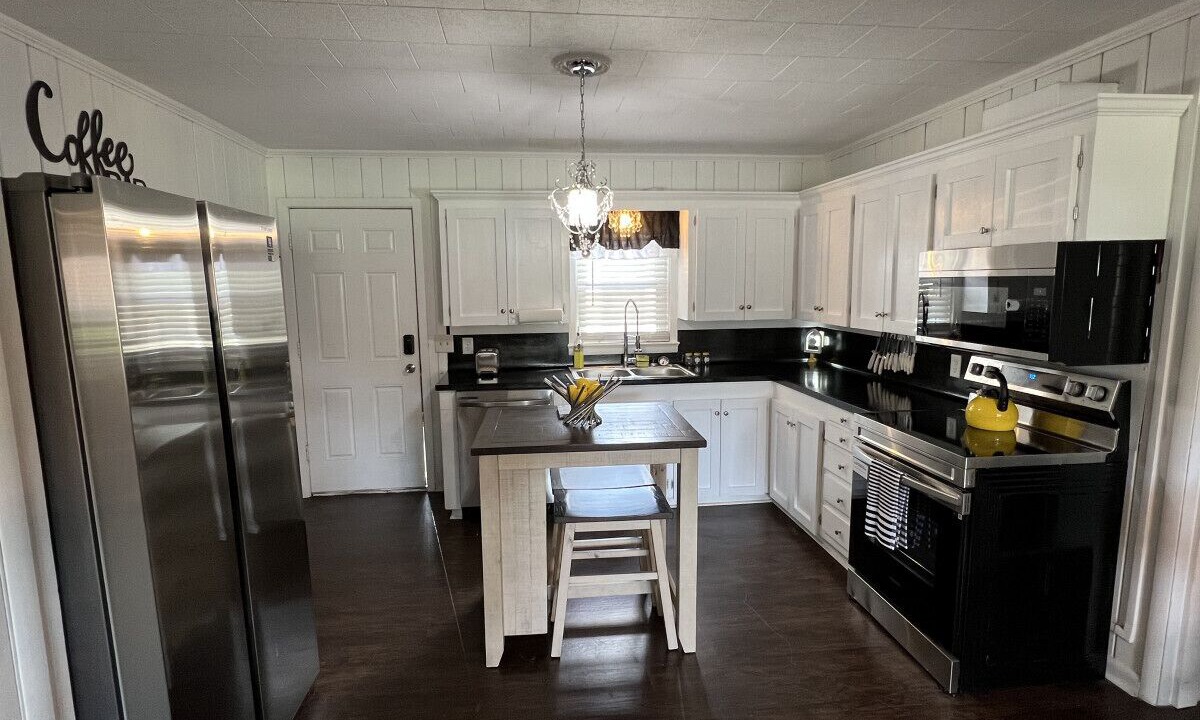 Photo of Kitchen in Abbeville