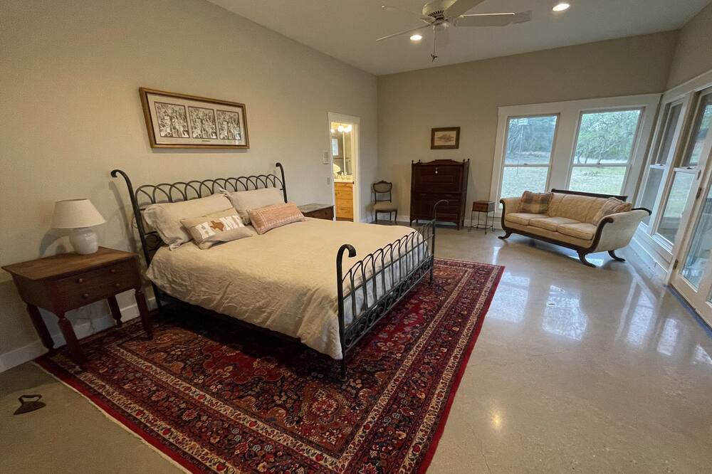 Photo of Bedroom in Dripping Springs