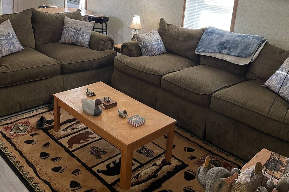 Photo of Livingroom in Boothville-Venice