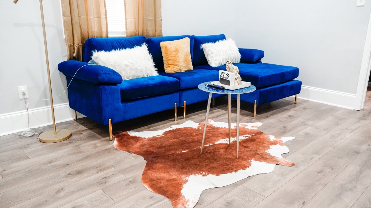 Photo of Livingroom in U.S. Naval Base