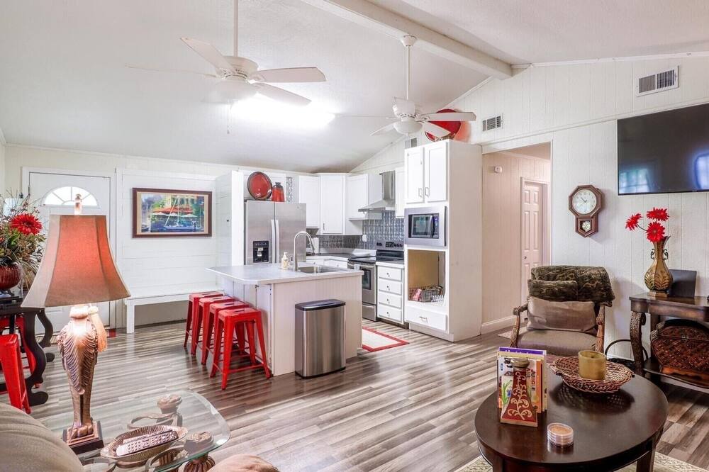 Photo of Livingroom in Moss Point