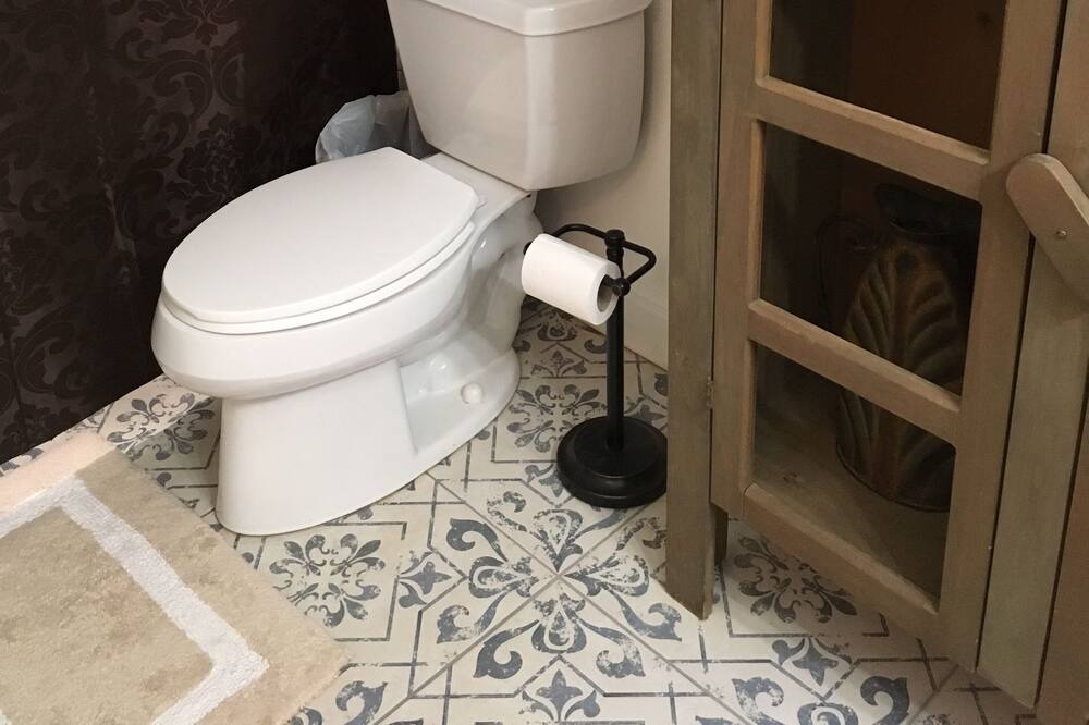 Photo of Bathroom in Dripping Springs