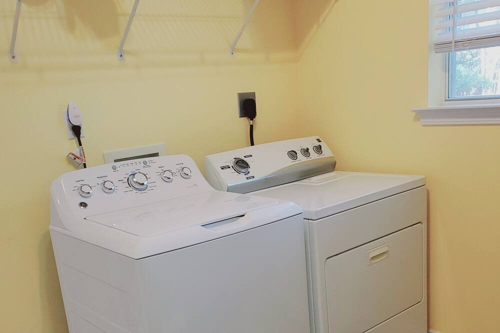Photo of Bedroom in Diamondhead