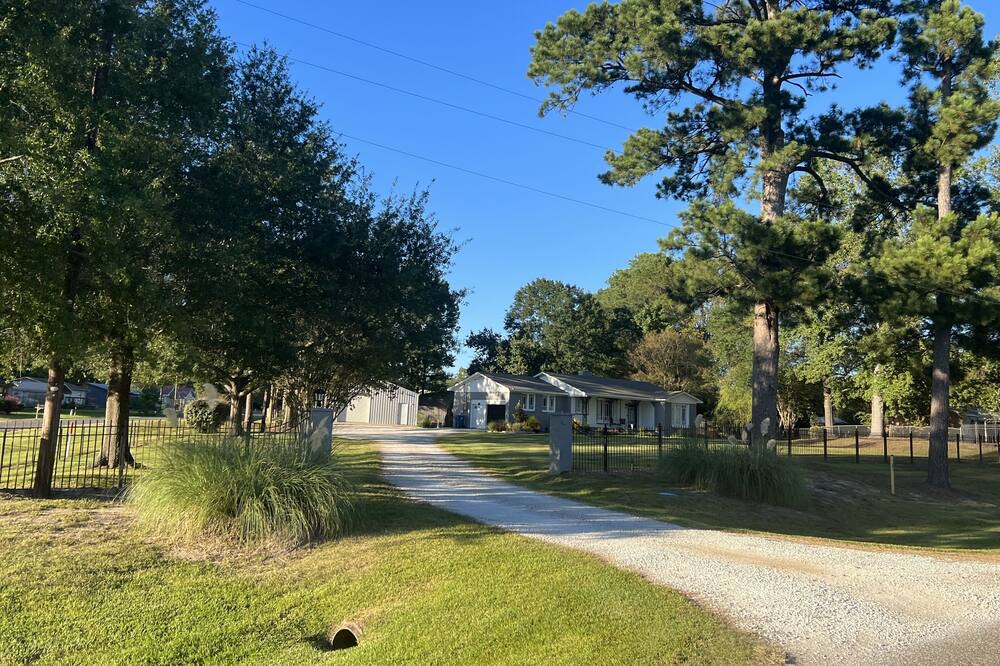 Photo of Outdoor in Jonesville