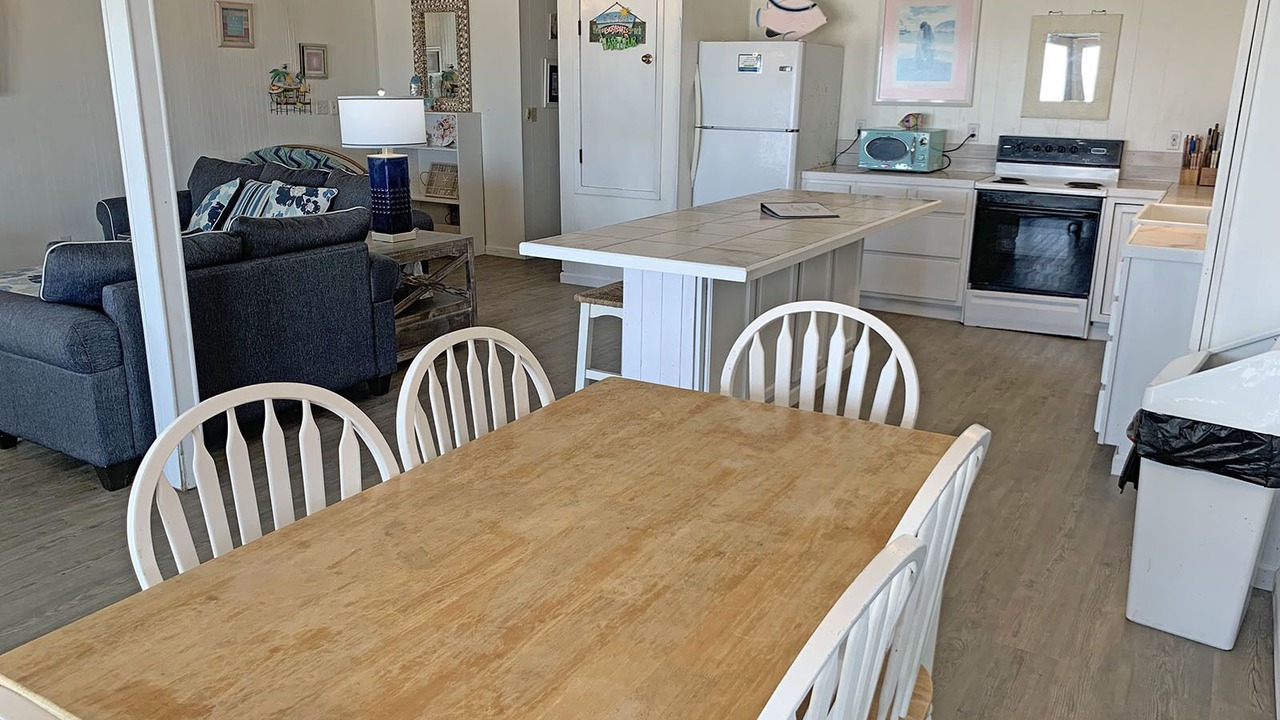 Photo of Others in Grand Isle