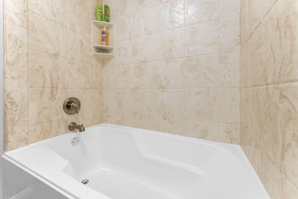 Photo of Bathroom in Arlington