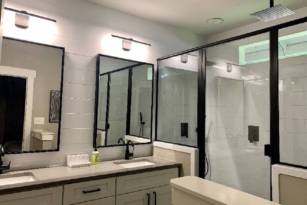 Photo of Bathroom in Eastside Promise Neighborhood