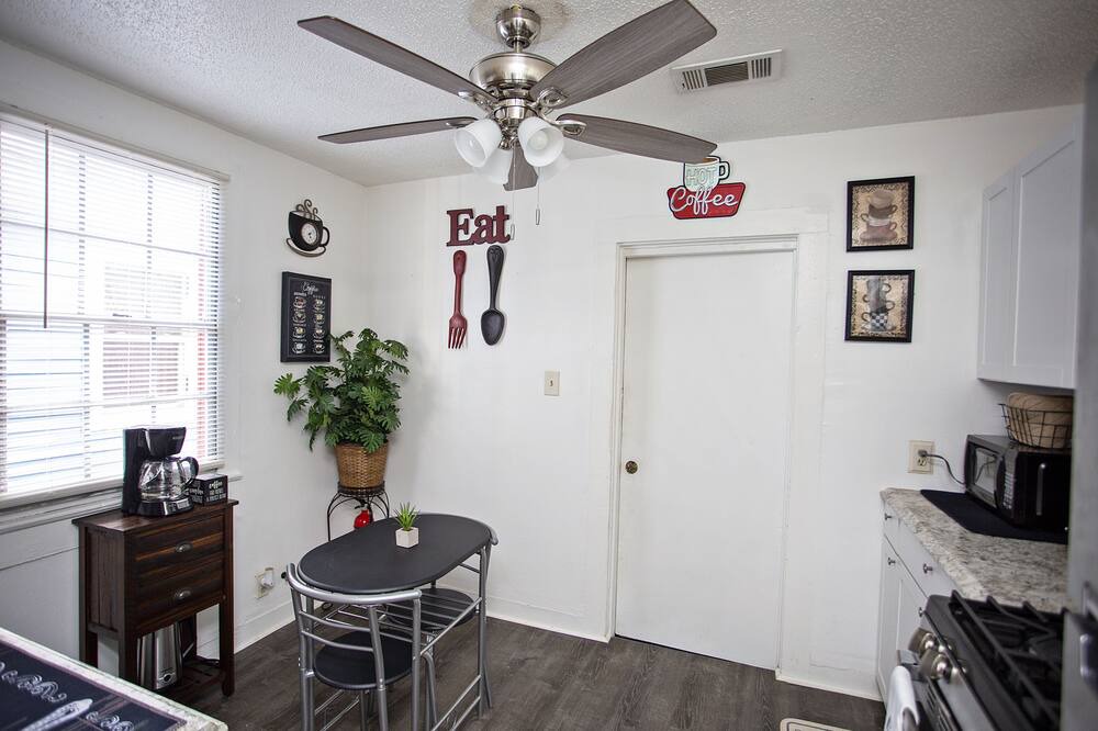 Photo of Bedroom in Whitney
