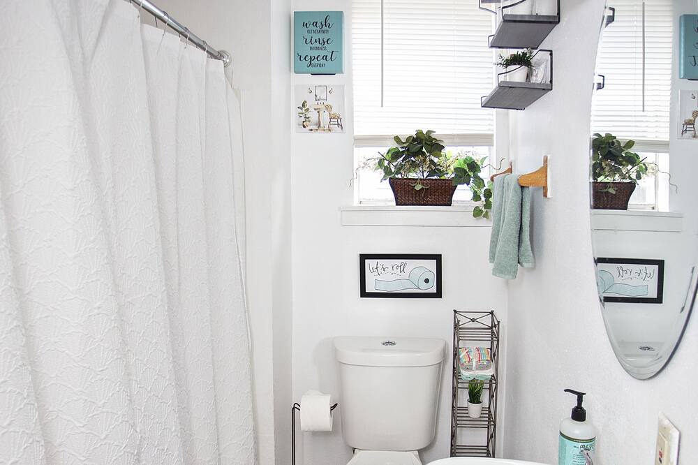Photo of Bathroom in Whitney