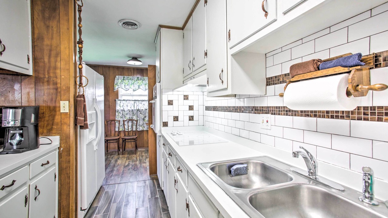 Photo of Kitchen in Old Aurora