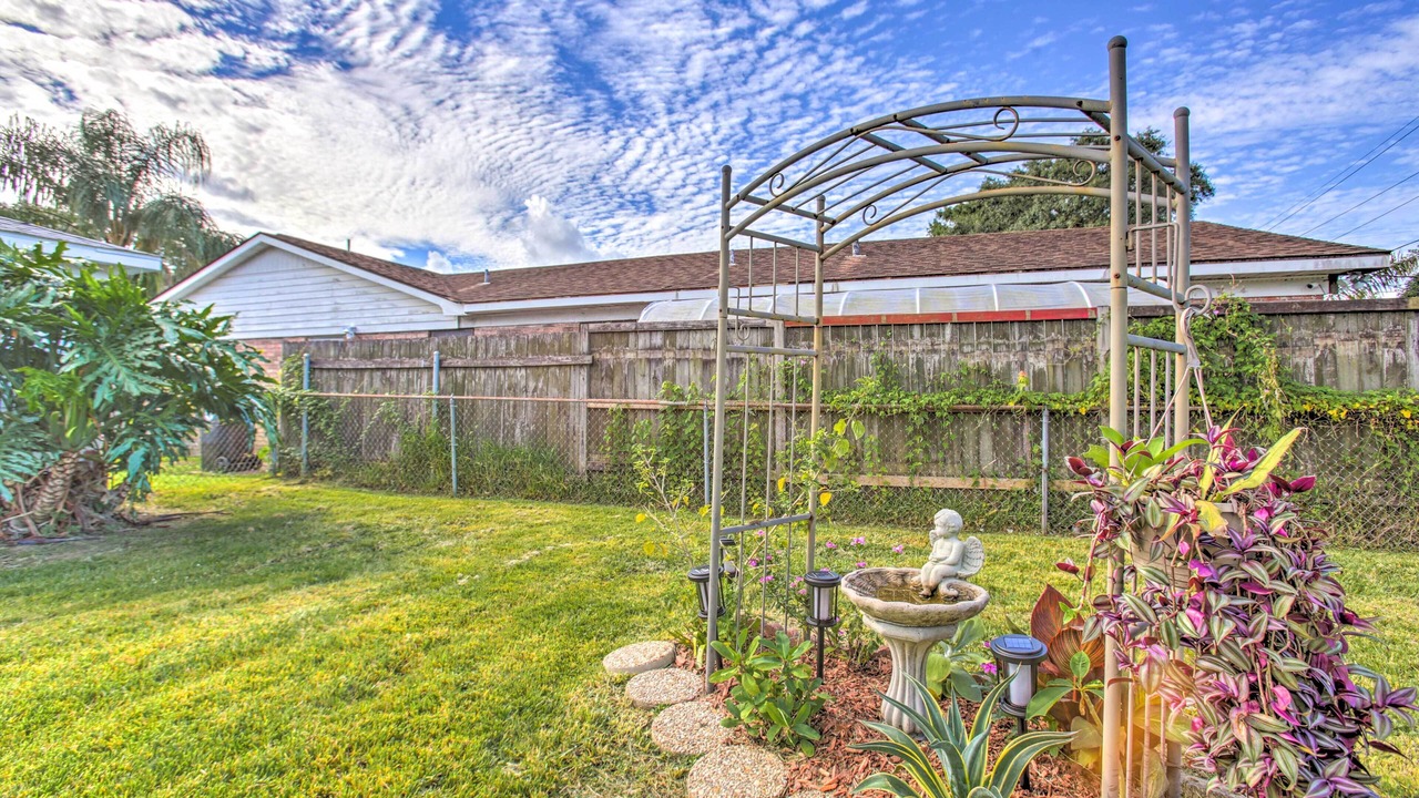 Photo of Outdoor in Old Aurora