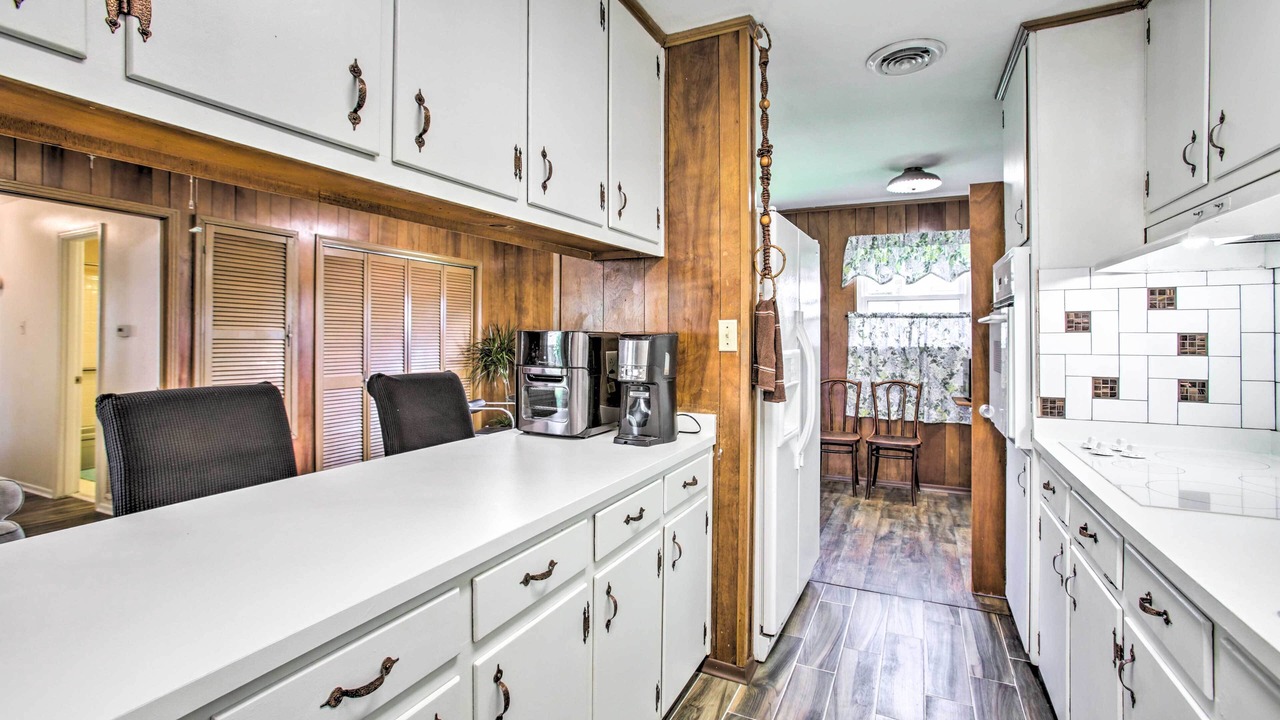 Photo of Kitchen in Old Aurora