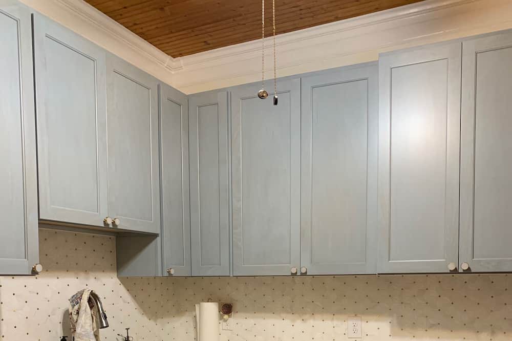 Photo of Kitchen in Leonidas