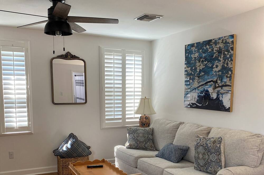 Photo of Livingroom in Chalmette
