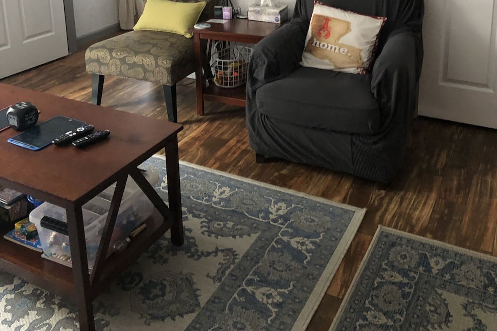 Photo of Livingroom in Scott