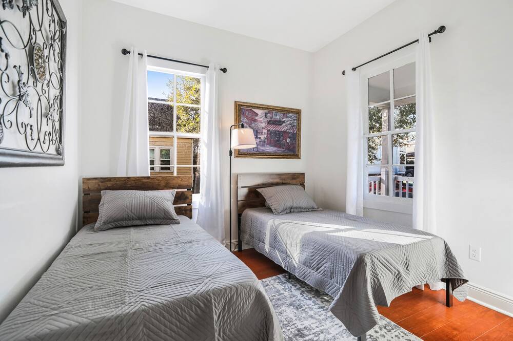 Photo of Bedroom in Beauregard Town Historic District