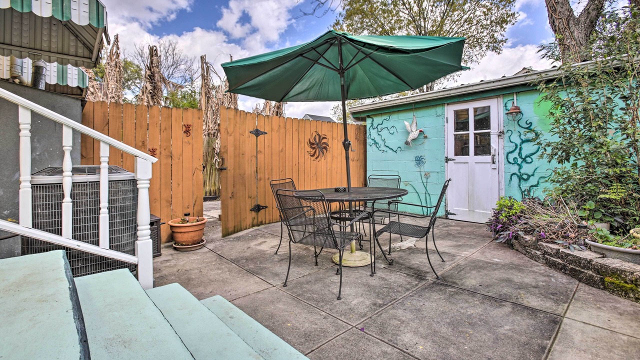 Photo of Outdoor in Algiers Point