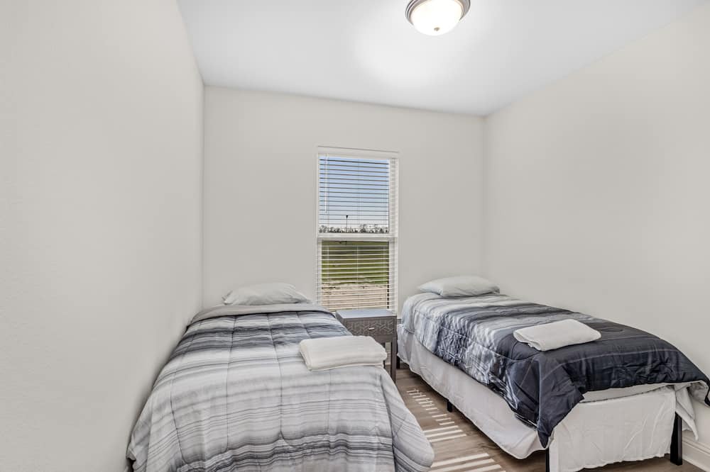 Photo of Bedroom in Lake Charles