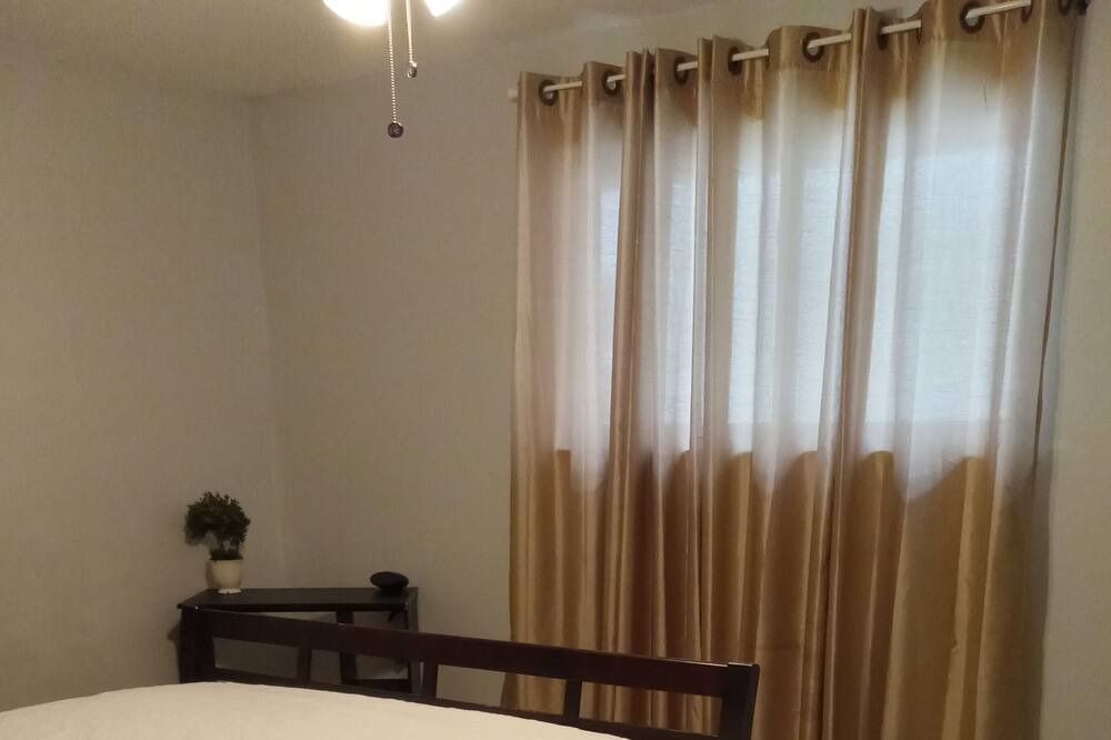 Photo of Bedroom in Old Aurora