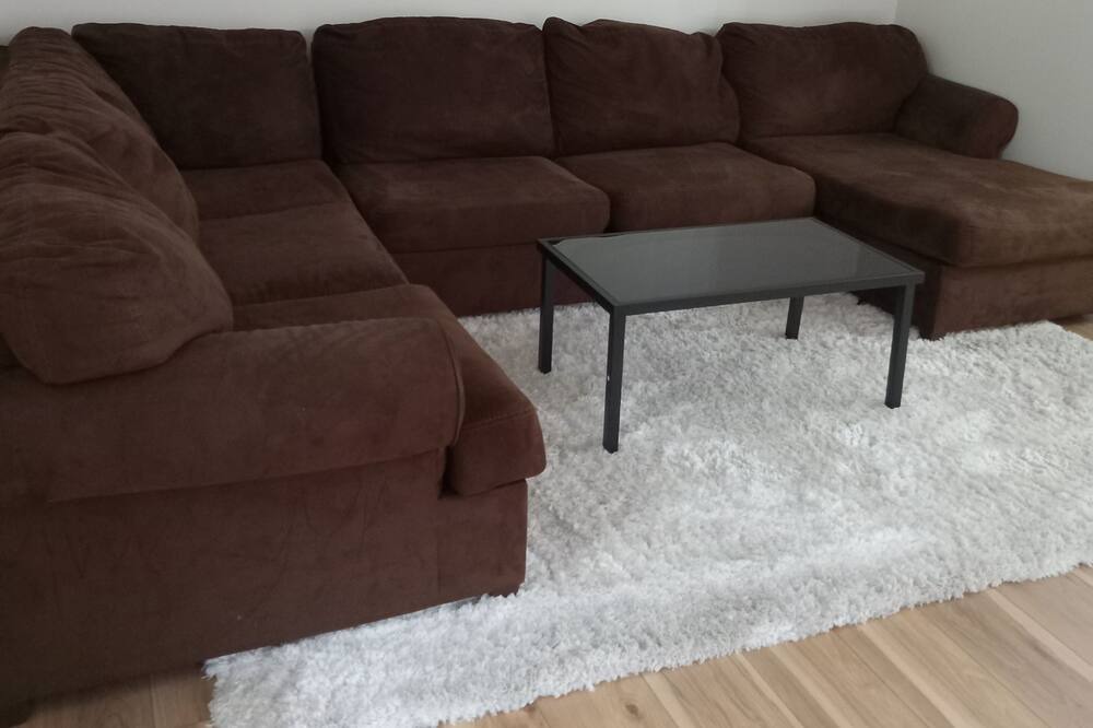 Photo of Livingroom in Old Aurora