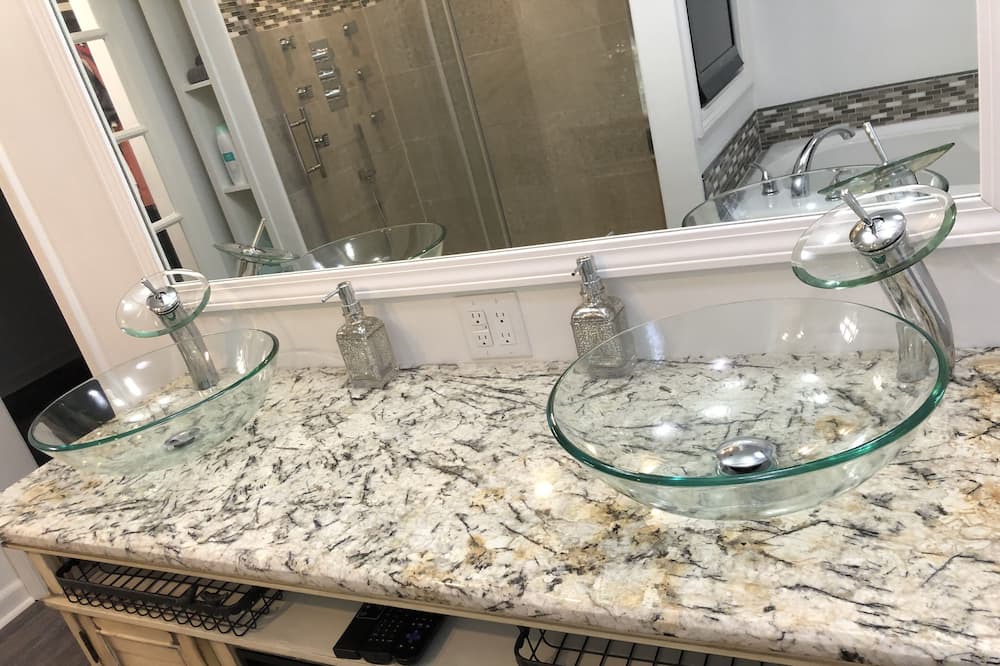 Photo of Bathroom in Gardner