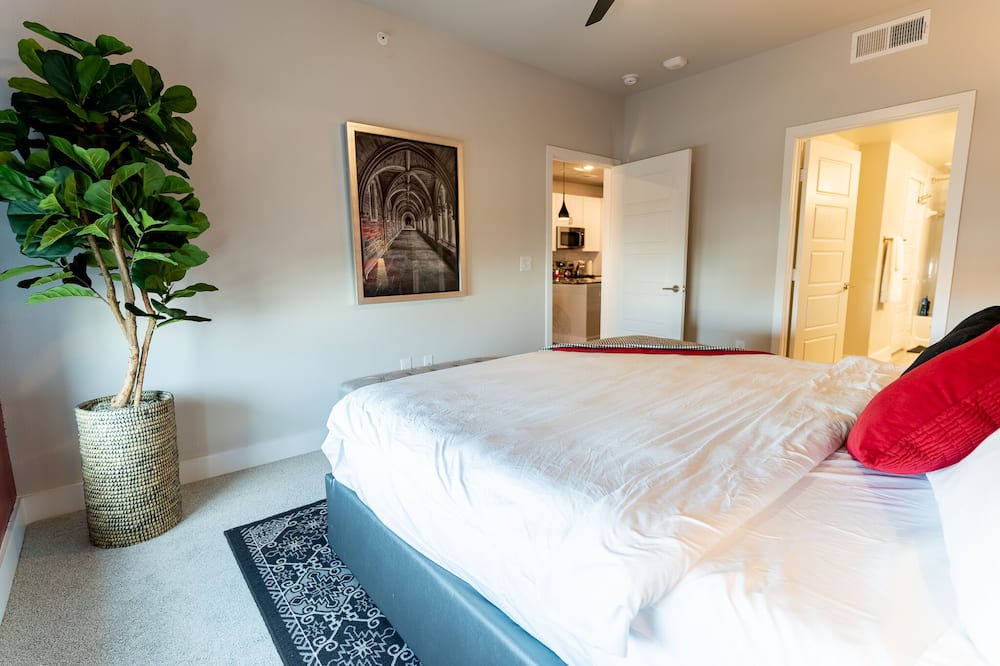 Photo of Bedroom in Rowlett