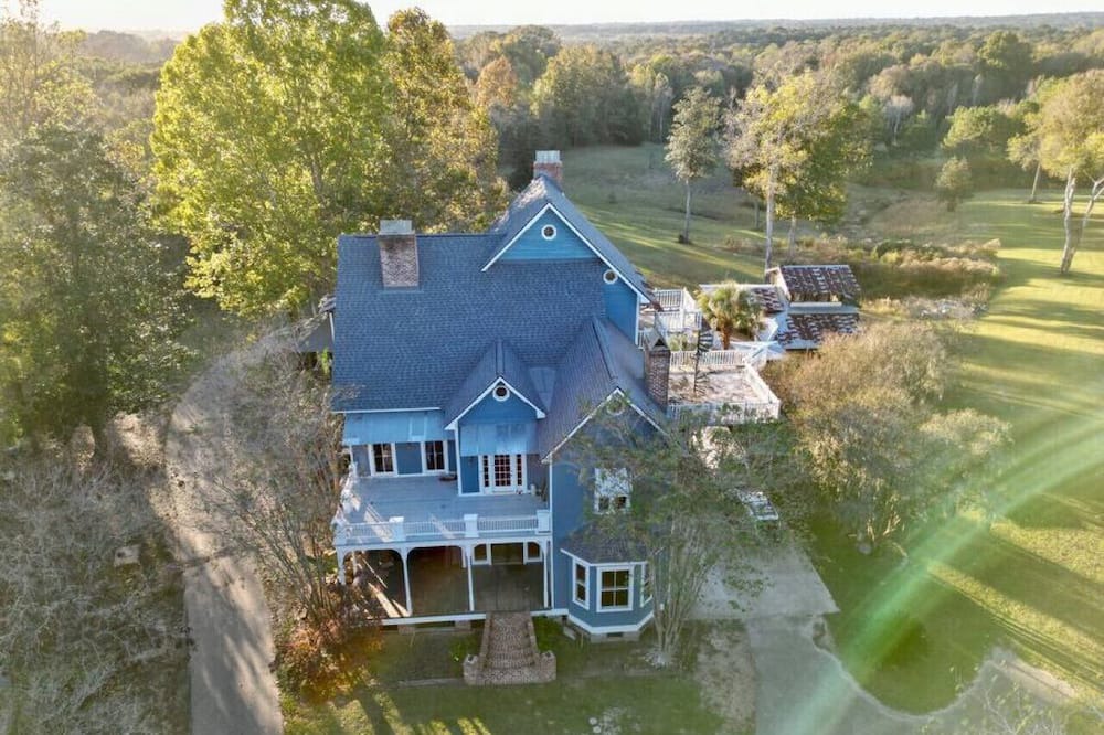 Photo of Others in St. Francisville