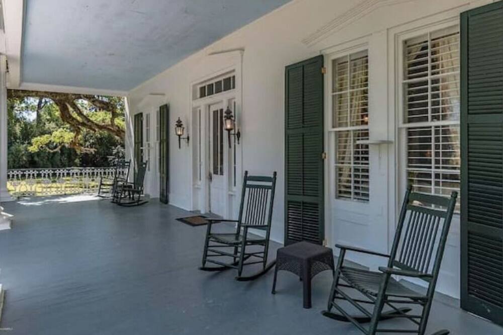 Photo of Patio Balcony in Franklin