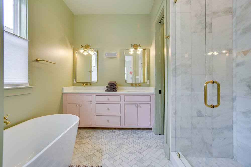 Photo of Bathroom in Whitney
