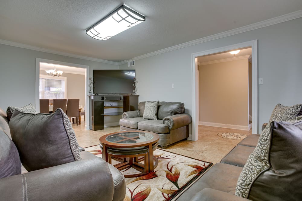 Photo of Livingroom in Timberlane