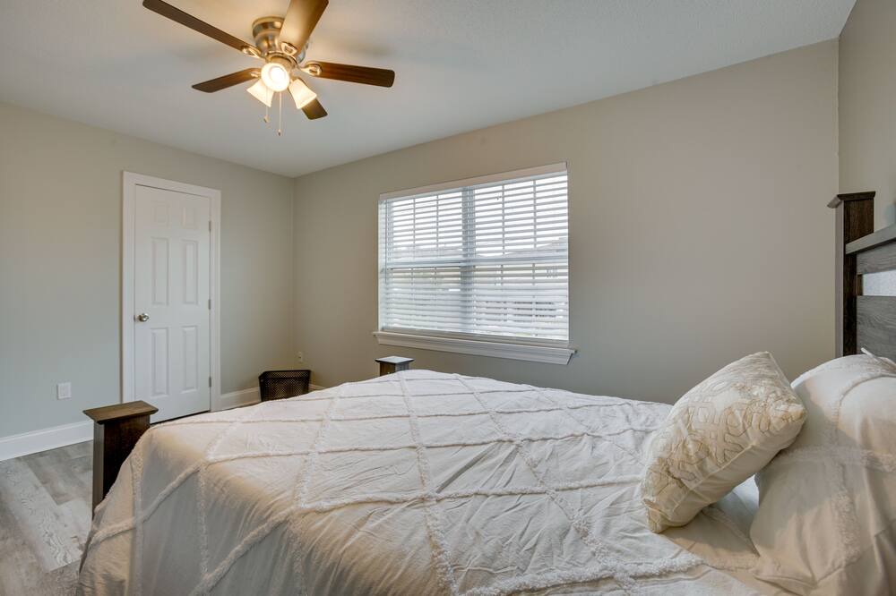 Photo of Bedroom in Timberlane