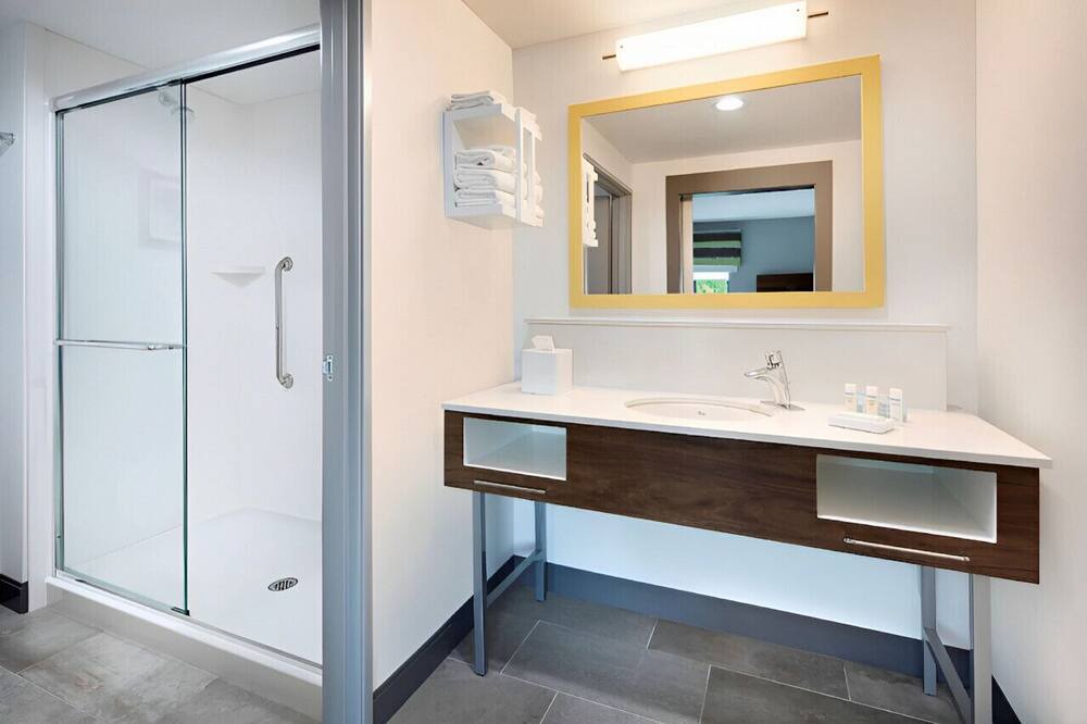 Photo of Bathroom in D'Iberville