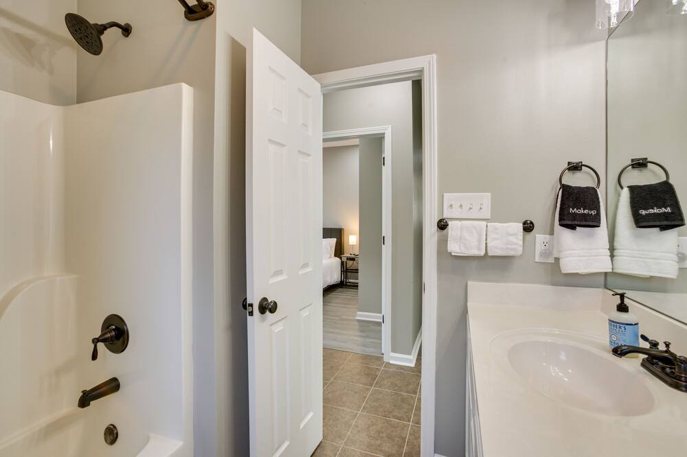 Photo of Bathroom in Ponchatoula