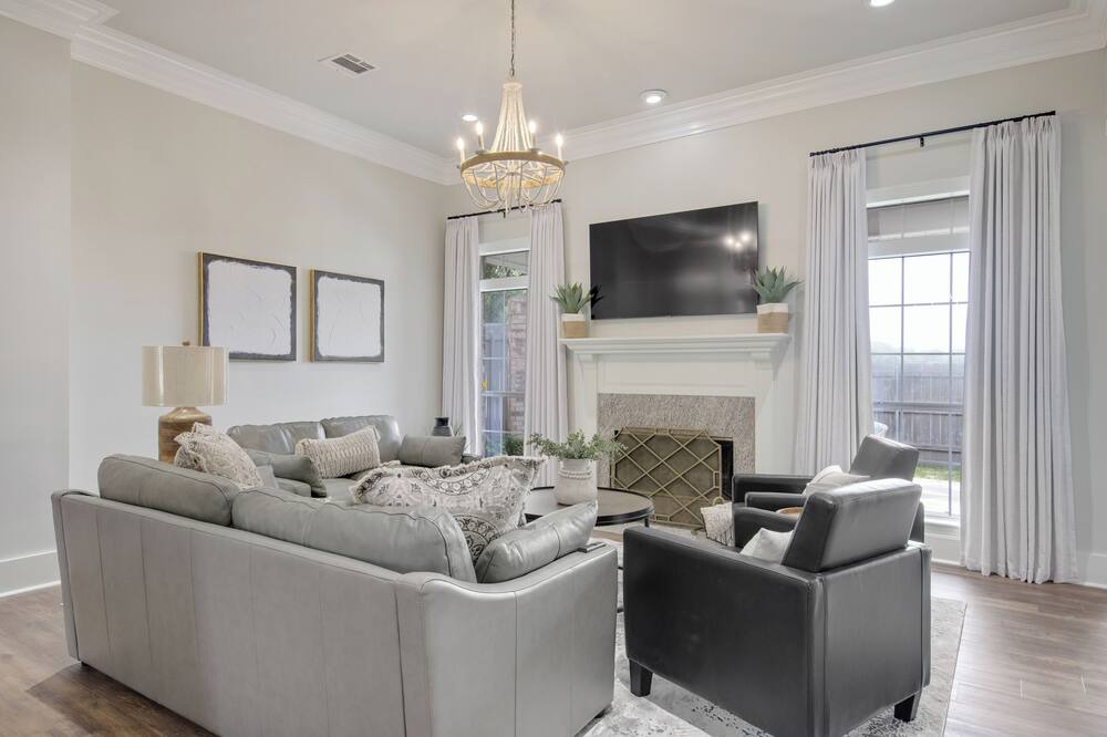 Photo of Livingroom in Milton