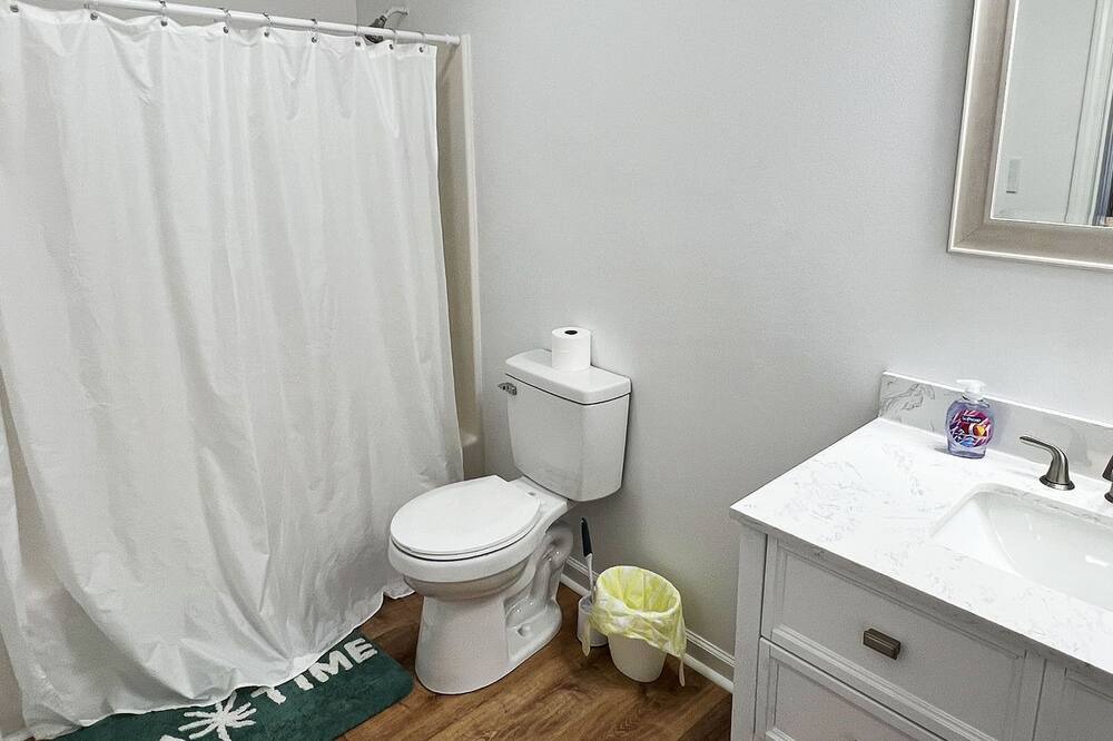 Photo of Bathroom in Grand Isle