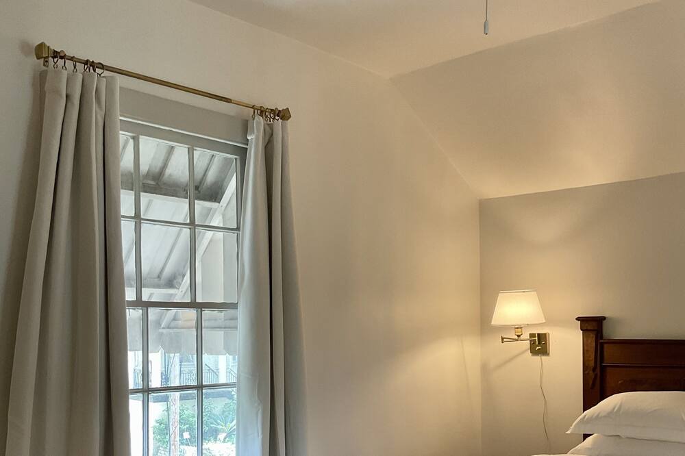 Photo of Bedroom in Uptown Historic District