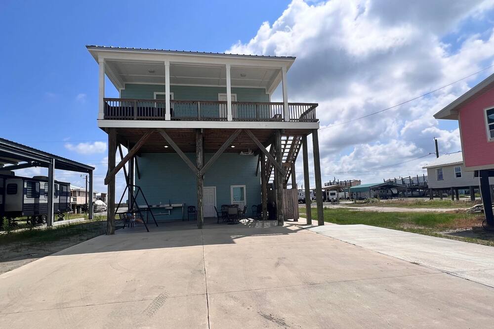 Photo of Others in Grand Isle