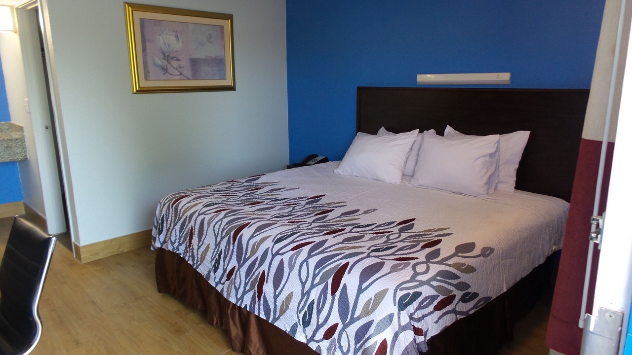 Photo of Bedroom in Alexandria