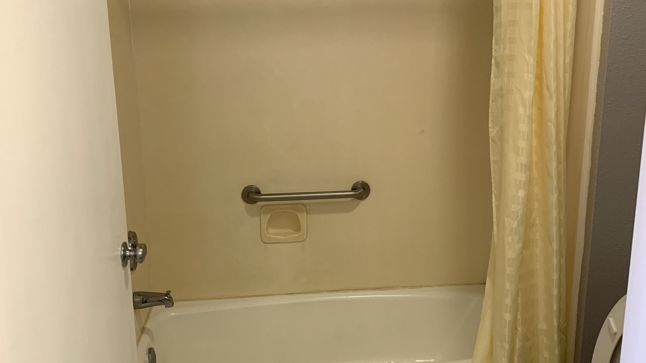 Photo of Bedroom in Biloxi