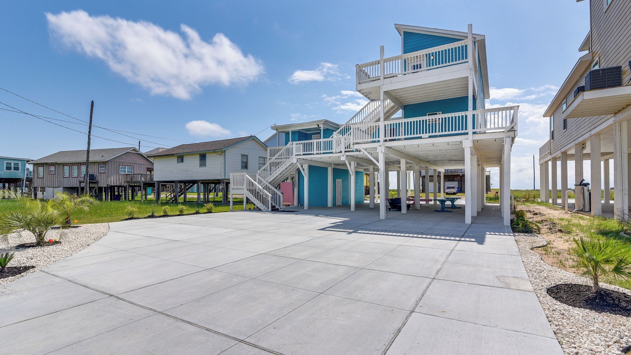 Photo of Others in Surfside Beach