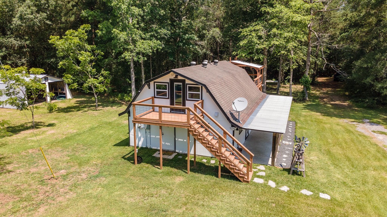 Photo of Outdoor in Fred