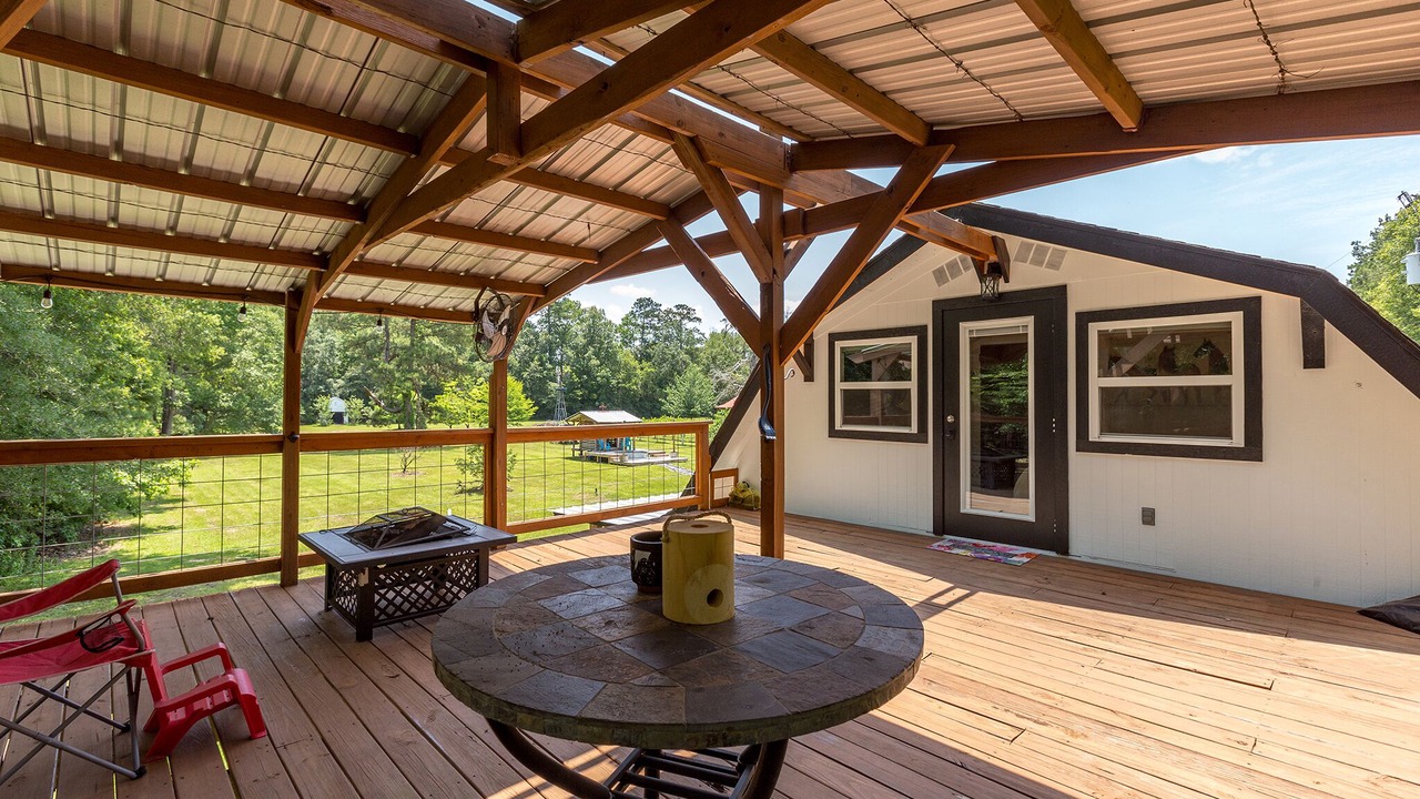 Photo of Outdoor in Fred