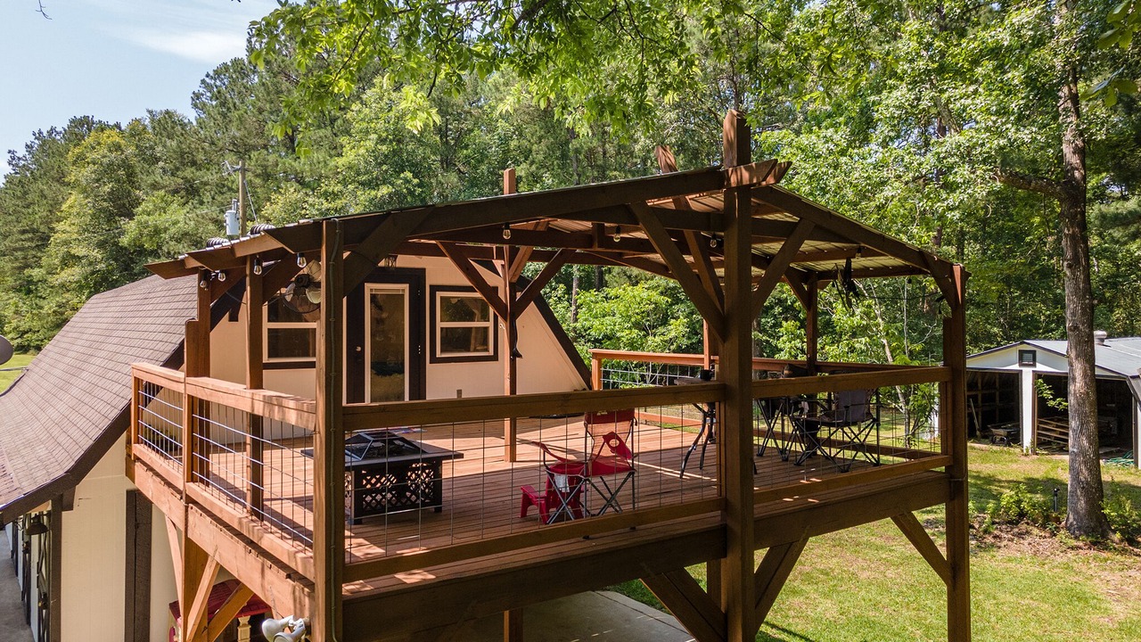 Photo of Outdoor in Fred