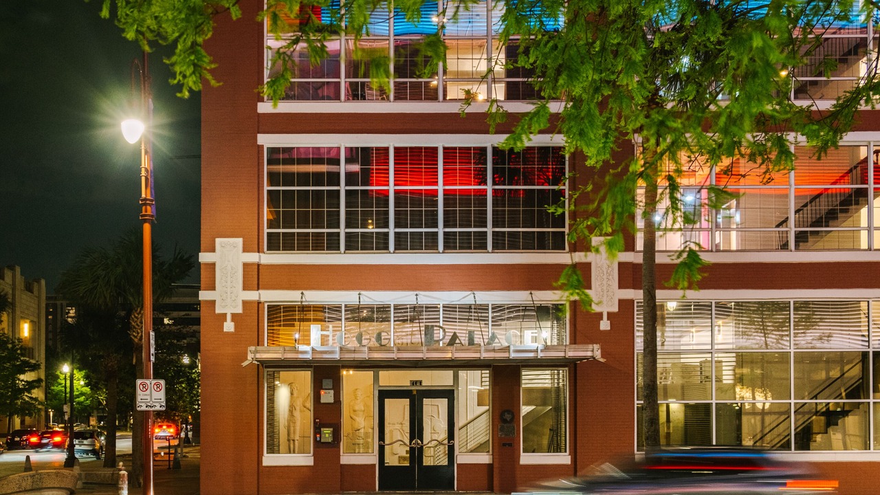 Photo of Outdoor in Theater District