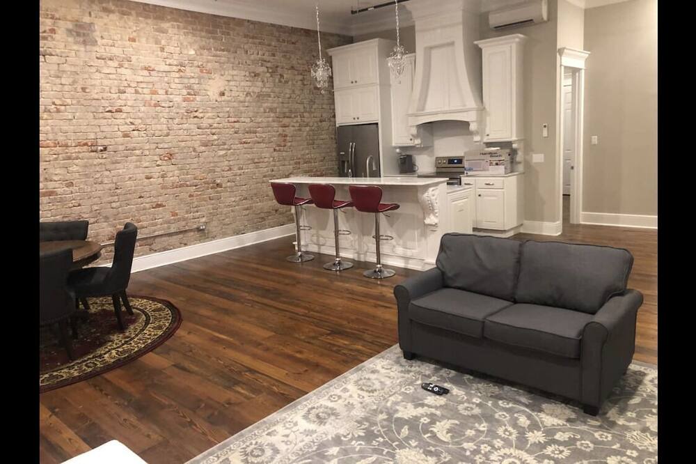 Photo of Livingroom in Crowley