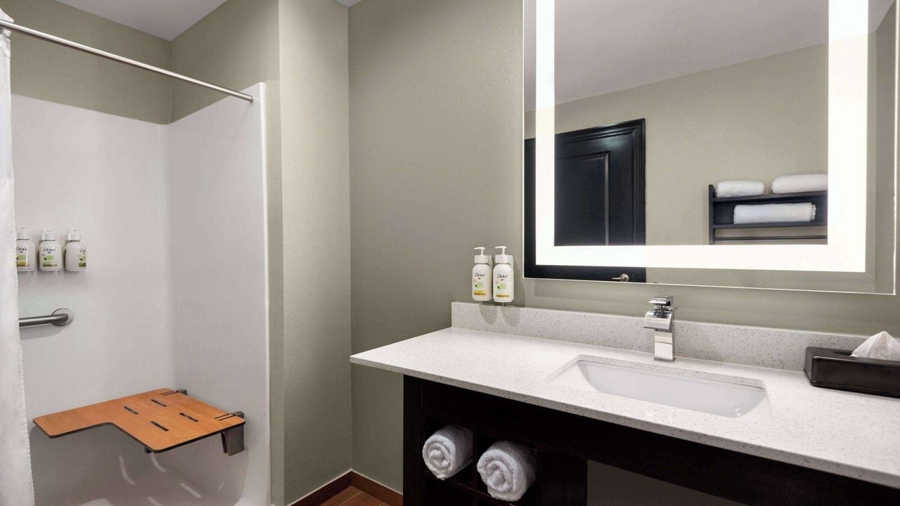 Photo of Bathroom in Gonzales
