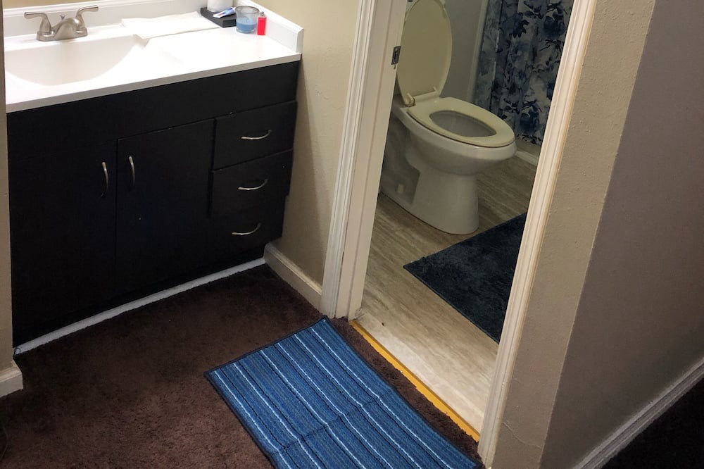 Photo of Bathroom in Harvey