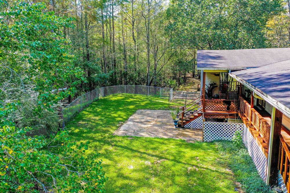 Photo of Outdoor in Moss Point